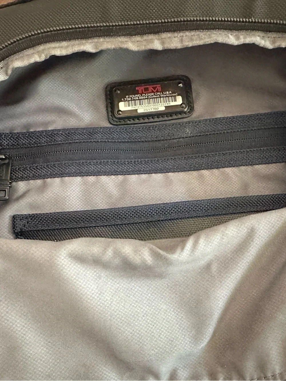 TUMI alpha brief/backpack